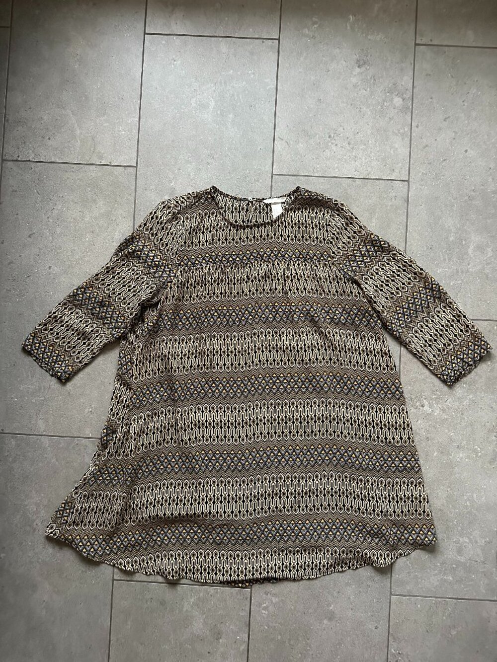 H&M size 10 dress